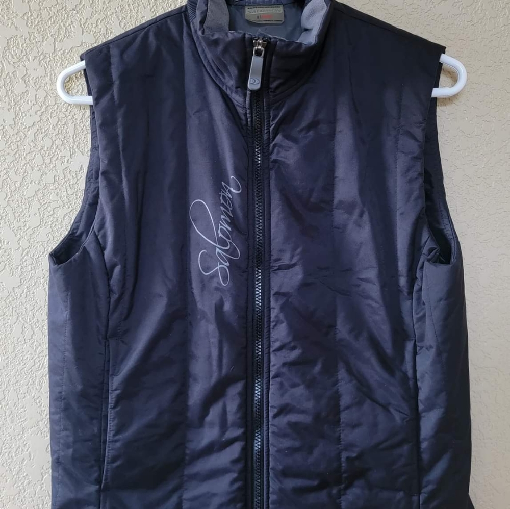 Salomon Women's Puffer Vest Full Zip  Outdoor Jacket in Blue, Size M.